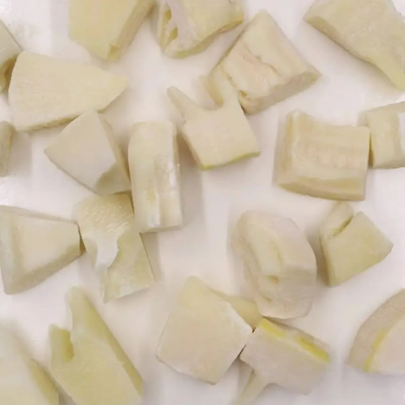 IQF bamboo shoots slices
