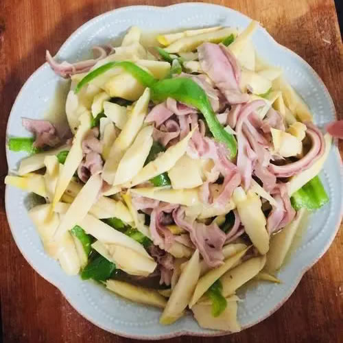bamboo shoots cook
