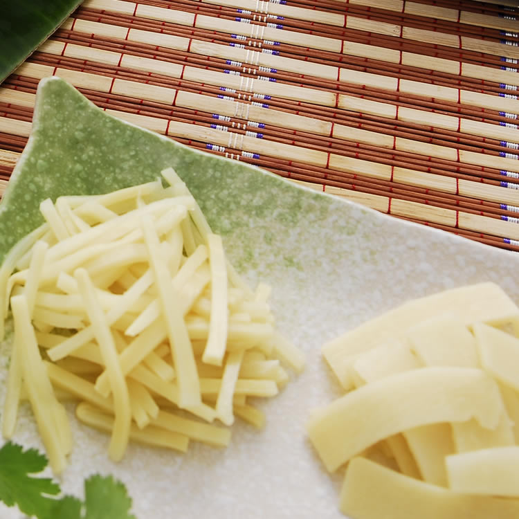Chinese Fresh Bamboo Shoot Strips For supermarket canned food